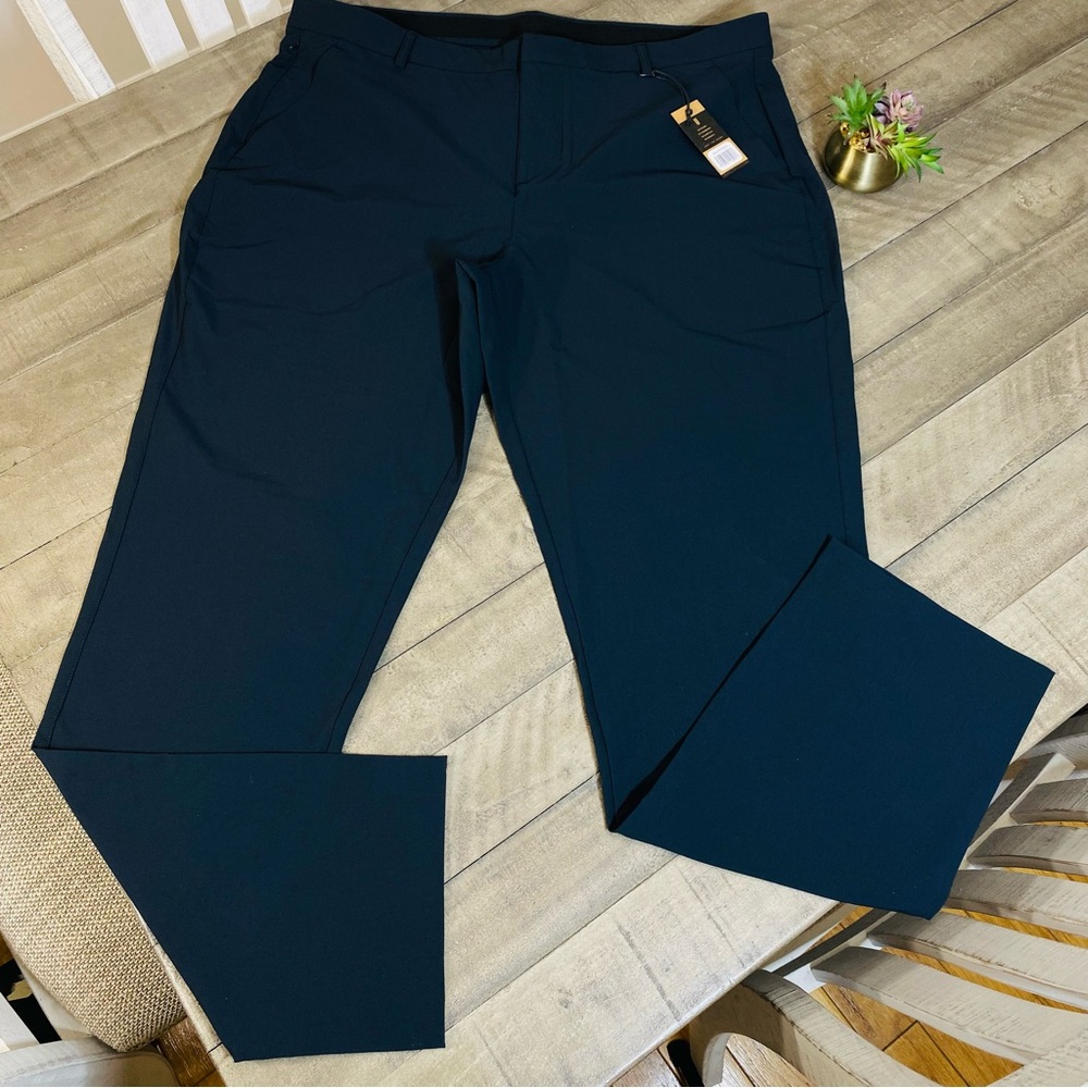NOBULL Performance Pants In A Dark Navy Blue Men's Size W40 L34
